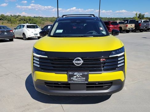 New 2026 Nissan Kicks SR w/ Cold Weather Package image 5