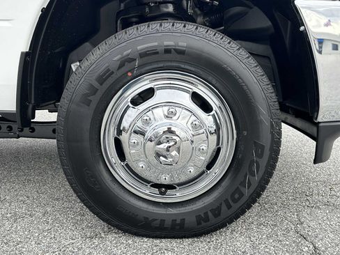 New 2026 RAM 3500 Tradesman w/ Chrome Appearance Group A image 12