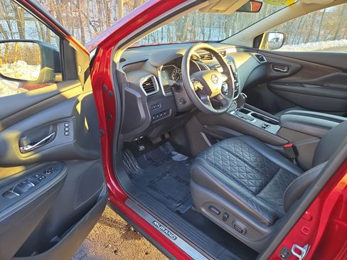 Certified 2024 Nissan Murano Platinum w/ Cargo Package image 13