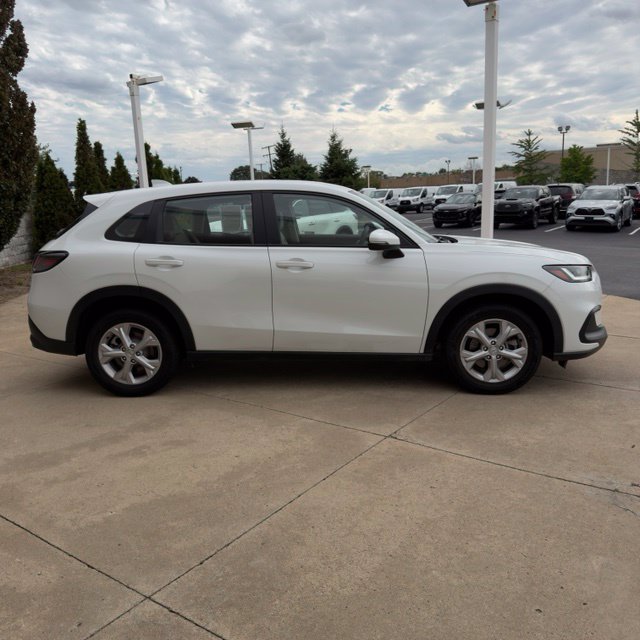 Certified 2024 Honda HR-V LX image 8