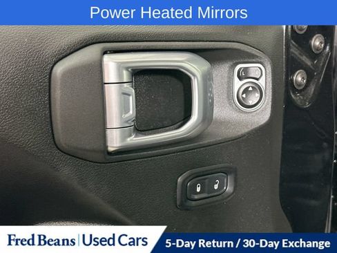 Used 2022 Jeep Gladiator Sport AWD/4WD image 24