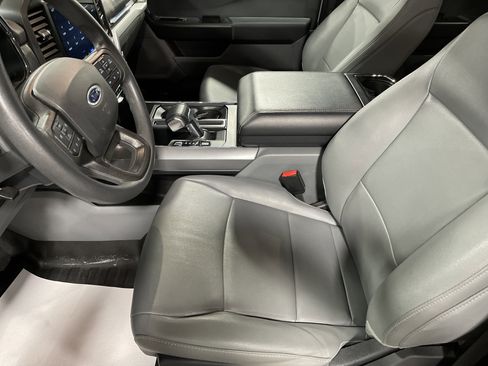 Used 2022 Ford F150 Lightning Pro image 12