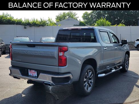 Used 2023 Chevrolet Silverado 1500 LT AWD/4WD image 4
