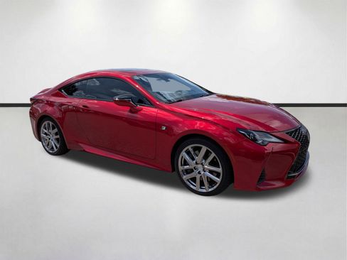 Used 2019 Lexus RC 300 F Sport image 2