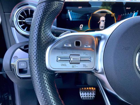 Used 2022 Mercedes-Benz CLA 35 AMG 4MATIC image 24