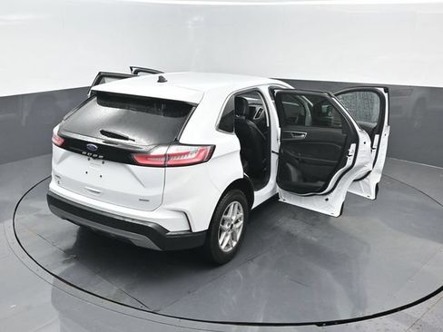 Certified 2024 Ford Edge SEL w/ Convenience Package AWD/4WD image 25