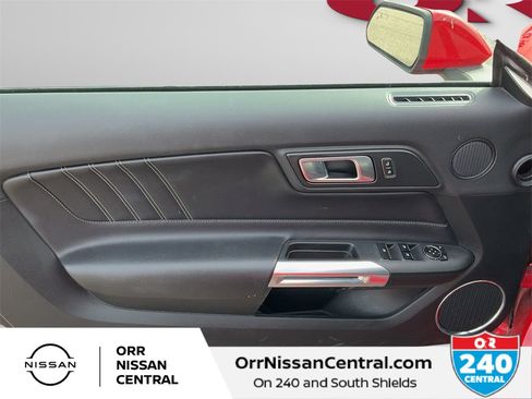 Used 2023 Ford Mustang Premium image 13