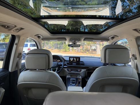 Used 2018 Audi Q5 2.0T Premium Plus w/ Premium Plus Package image 21