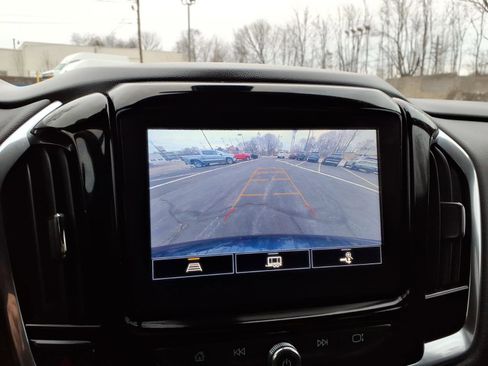 Used 2023 Chevrolet Traverse LT w/ LPO, Floor Liner Package image 22