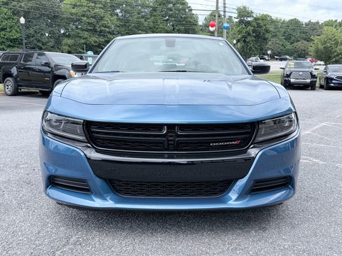 Used 2023 Dodge Charger SXT w/ Blacktop Package RWD image 3