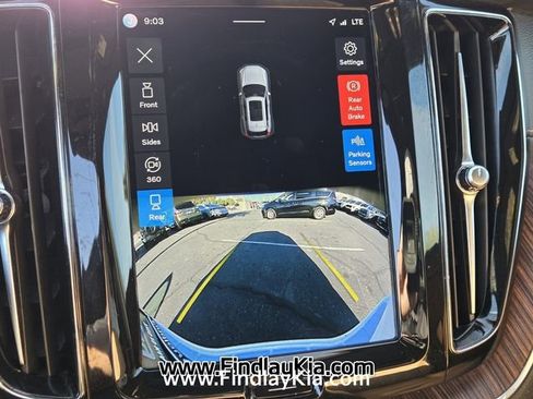 Used 2022 Volvo XC60 T8 Inscription w/ Advanced Package AWD/4WD image 27