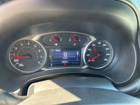 Used 2021 GMC Terrain SLE w/ Driver Convenience Package FWD image 8