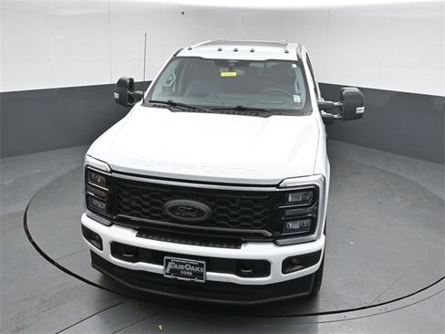 Used 2025 Ford F250 Lariat w/ Lariat Ultimate Package image 43