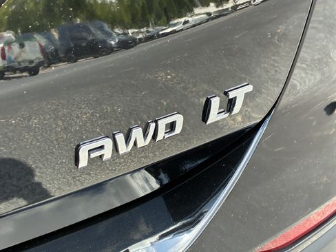 Used 2023 Chevrolet Equinox LT AWD/4WD image 12
