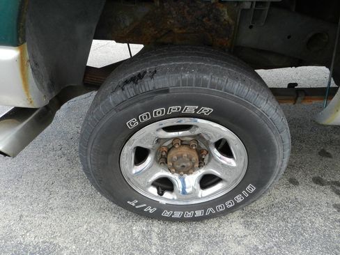 Used 2004 Dodge Ram 2500 Truck SLT w/ Trailer Tow Group image 21