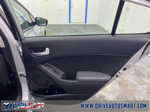 Used 2018 Kia Forte LX w/ LX Popular Package image 16