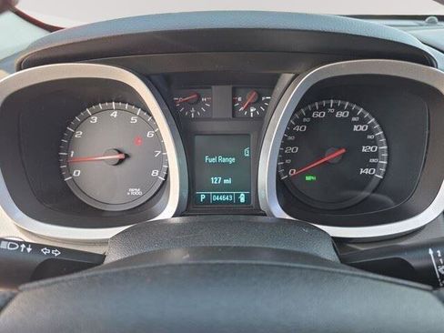 Used 2011 Chevrolet Equinox LT w/ Driver Convenience Package image 22