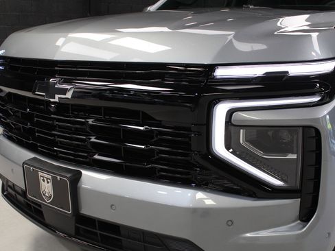 Used 2026 Chevrolet Tahoe RST w/ Comfort Package RWD image 5