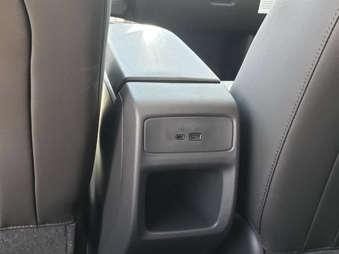 New 2026 Chevrolet Trax LT FWD image 17