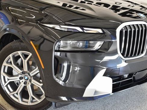 New 2026 BMW X7 xDrive40i image 15