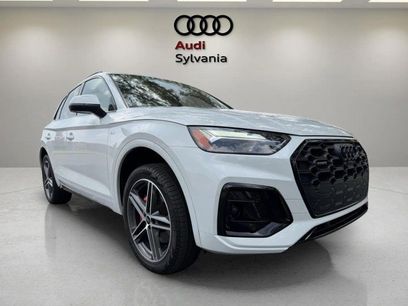 Certified 2025 Audi Q5 e Premium Plus w/ Premium Plus Package