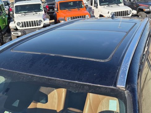 Used 2021 Toyota Highlander Platinum image 8