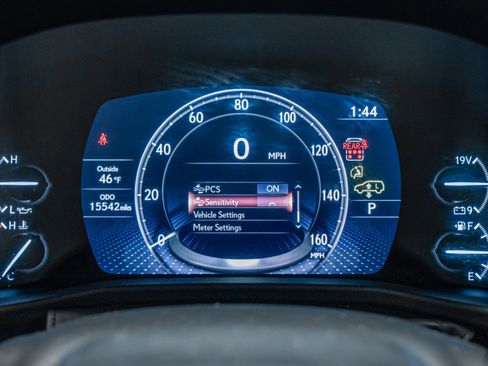 Used 2024 Lexus LX 600 4WD w/ Luxury Package image 26