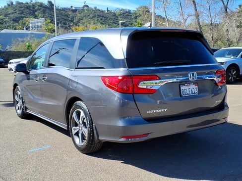 Certified 2019 Honda Odyssey Touring image 7