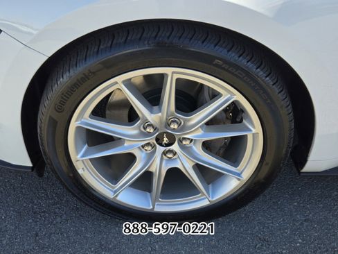 Used 2019 Ford Mustang GT Premium image 26