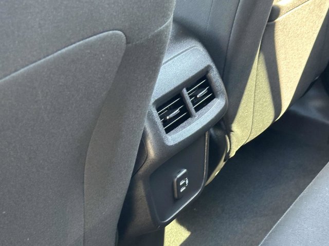Certified 2024 Chevrolet Equinox LT FWD image 17