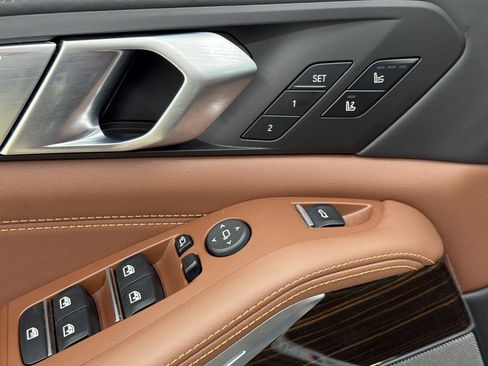 Certified 2024 BMW X5 M60i AWD/4WD image 19