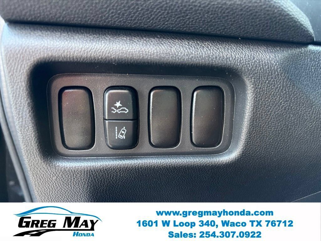 Used 2025 Mitsubishi Outlander Sport LE AWD/4WD image 26