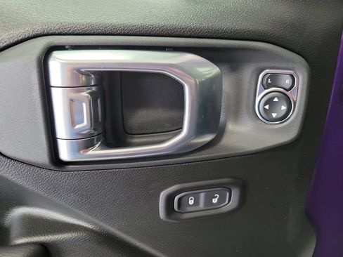 New 2026 Jeep Wrangler Unlimited Rubicon AWD/4WD image 11