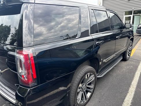 Used 2017 GMC Yukon Denali w/ Open Road Package AWD/4WD image 5