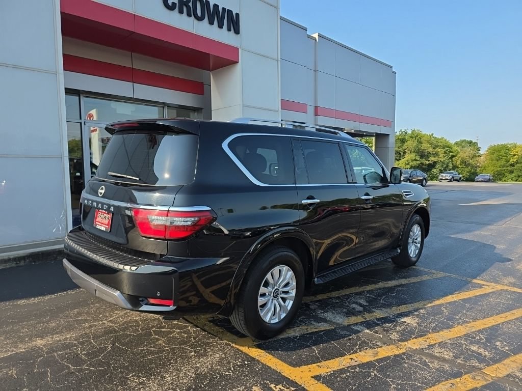 Used 2024 Nissan Armada SV AWD/4WD image 3