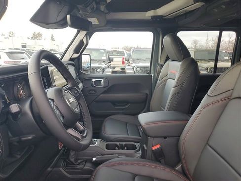 New 2026 Jeep Wrangler Unlimited Rubicon image 17