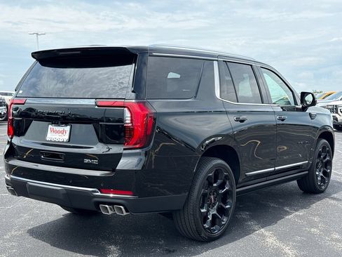 New 2026 GMC Yukon Denali Ultimate AWD/4WD image 7