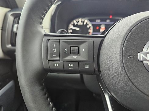 New 2025 Nissan Pathfinder SL w/ Cargo Package image 17