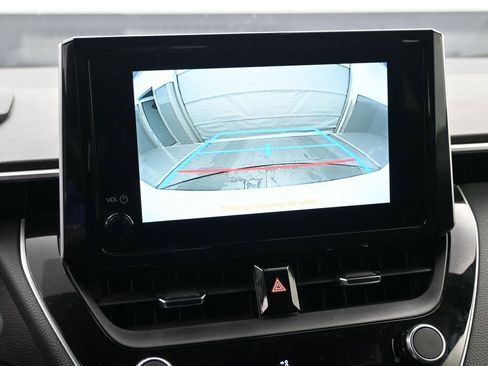 Used 2023 Toyota Corolla SE w/ SE Premium Package image 16