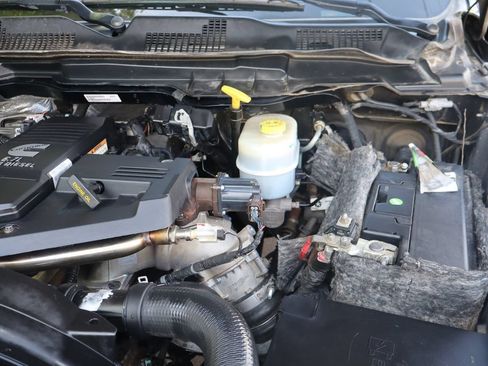 Used 2014 RAM 3500 Laramie AWD/4WD image 39