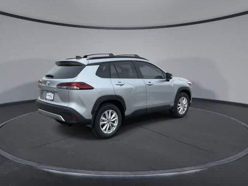 New 2026 Toyota Corolla Cross LE image 8