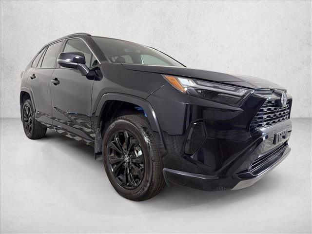 Used 2024 Toyota RAV4 SE AWD/4WD image 1