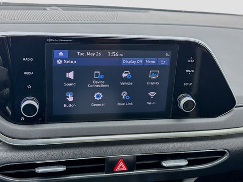 Used 2022 Hyundai Sonata SEL w/ Convenience Package FWD image 9