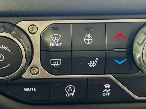 New 2026 Jeep Wrangler Unlimited Rubicon AWD/4WD image 20