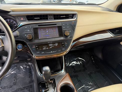Used 2014 Toyota Avalon XLE Touring image 37