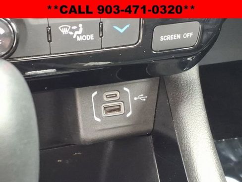 Used 2025 Jeep Compass Trailhawk AWD/4WD image 10