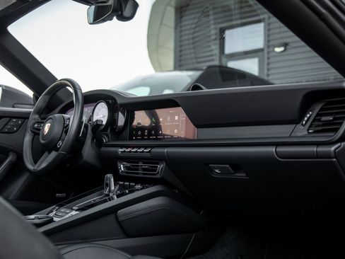 Used 2023 Porsche 911 Carrera 4 GTS image 38