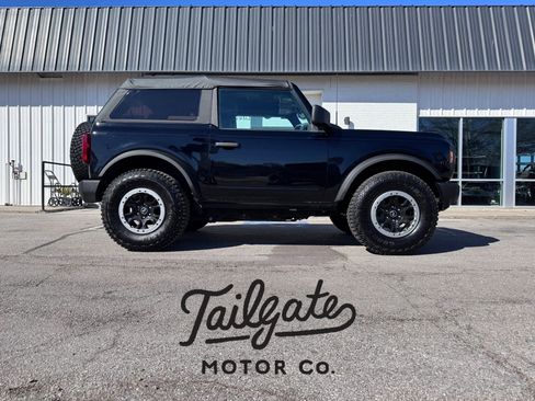 Used 2021 Ford Bronco 2-Door AWD/4WD image 1