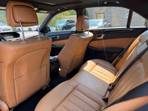 Used 2011 Mercedes-Benz E 350 Sedan image 13