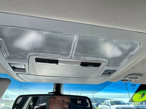 Used 2016 Toyota Avalon XLE Premium image 23